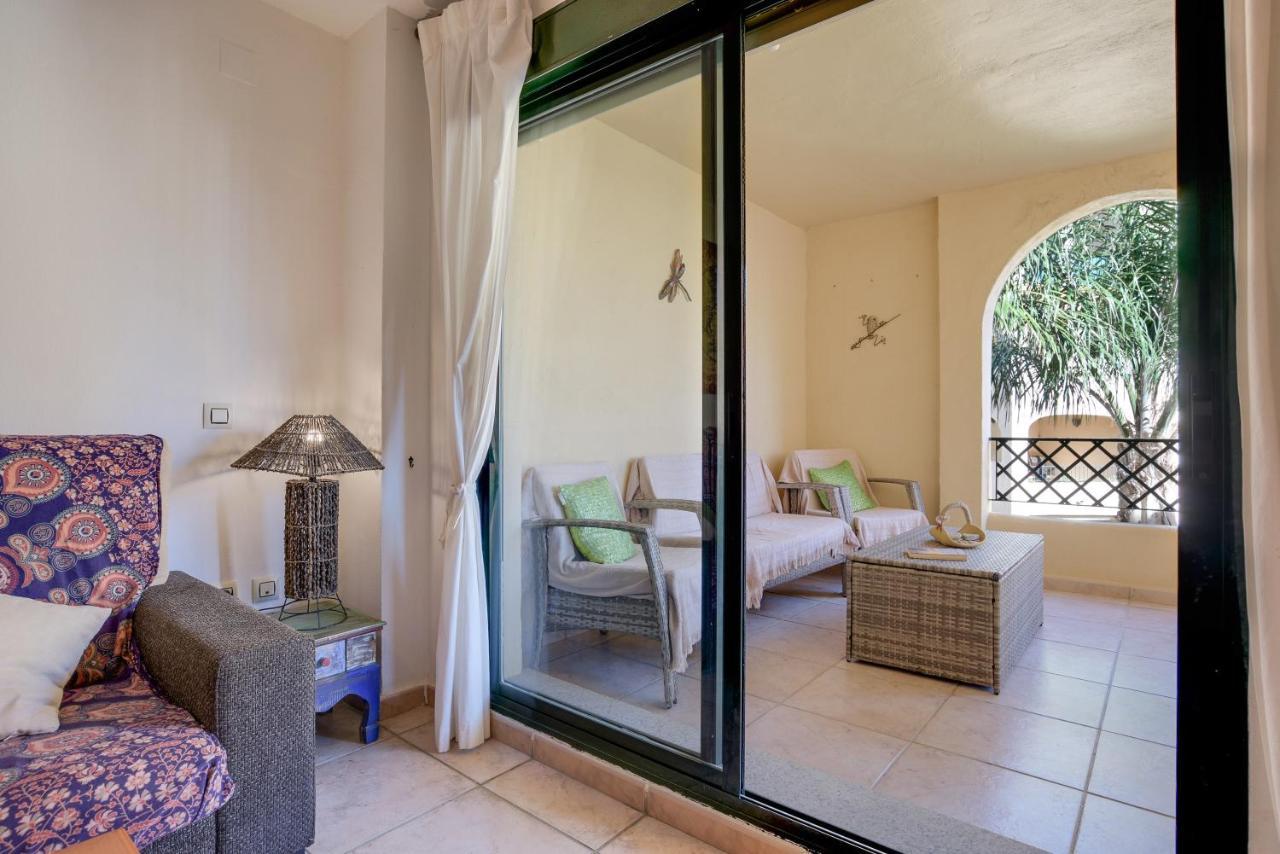 Jardines De Zahara Apartment Zahara de los Atunes Luaran gambar