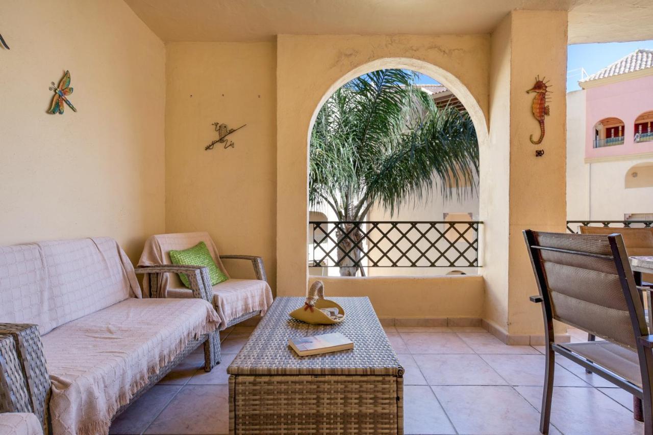 Jardines De Zahara Apartment Zahara de los Atunes Luaran gambar