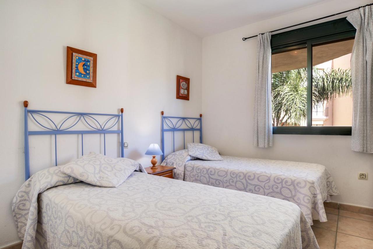 Jardines De Zahara Apartment Zahara de los Atunes Luaran gambar